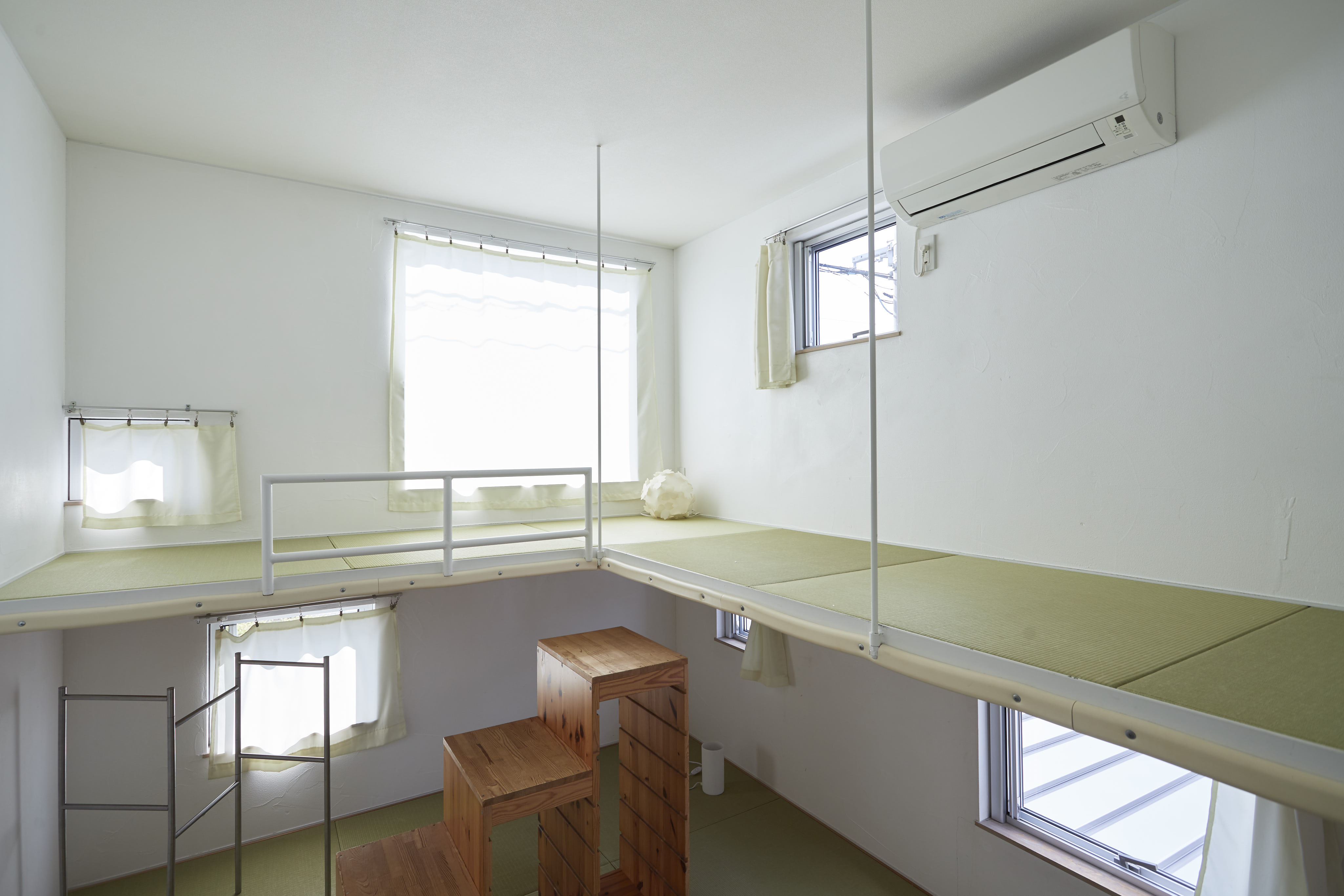 7.5畳吊り床部屋「かけ（大）」